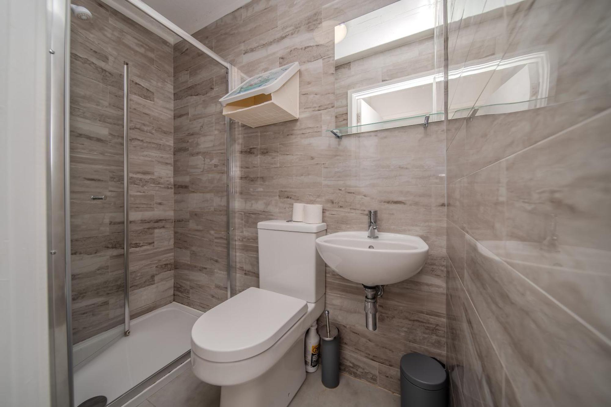 Harmonynest Parkview Elegance Hotel London Exterior photo